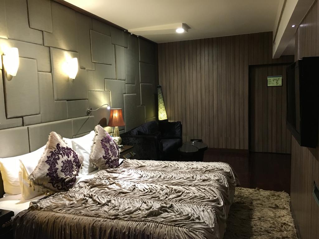 Radisson Blu Hotel Mbd Ludhiana Zewnętrze zdjęcie
